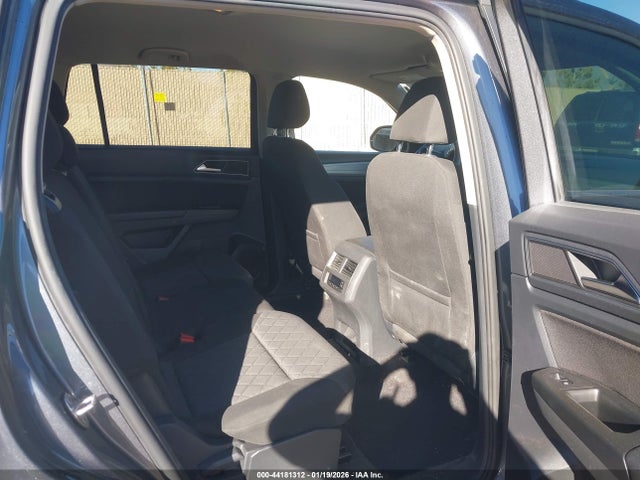 1V2GR2CA2JC545572 Volkswagen Atlas 3.6l V6 S