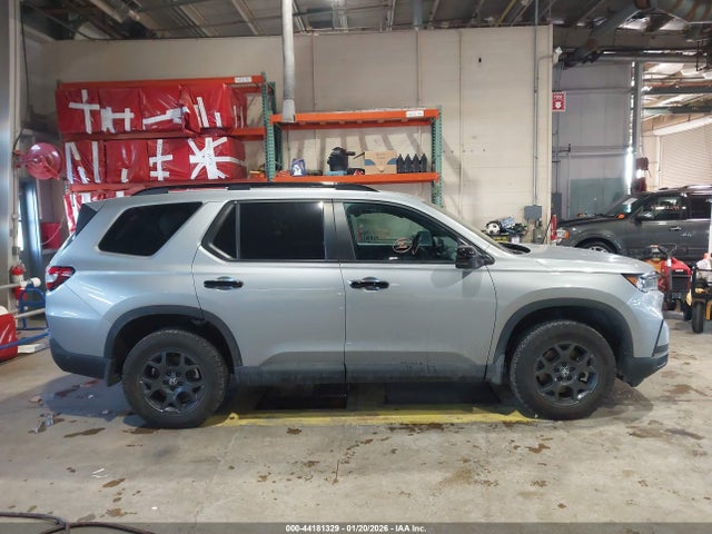 5FNYG1H68SB049836 Honda Pilot Trailsport