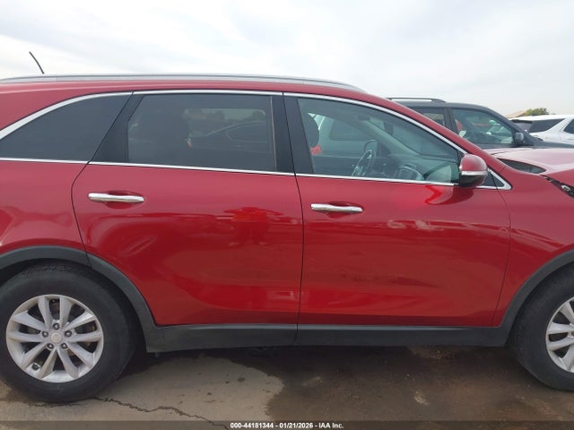 5XYPG4A55JG346391 KIA Sorento 3.3l Lx