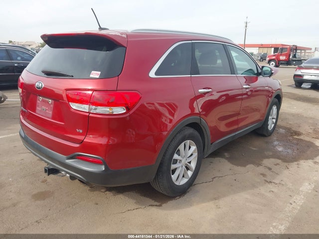 5XYPG4A55JG346391 KIA Sorento 3.3l Lx
