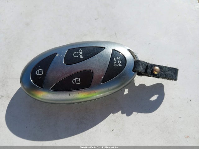 KMHLM4DGXRU839879 Hyundai ELANTRA SEL