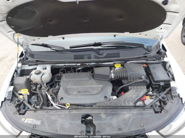 2024 CHRYSLER PACIFICA 2C4RC1BG4RR165468 Photo 9