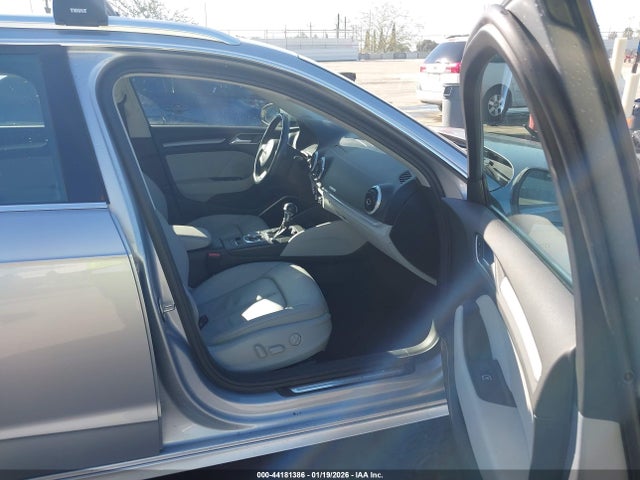 2016 AUDI A3 E-TRON WAUTPBFF4GA107053 Photo 4