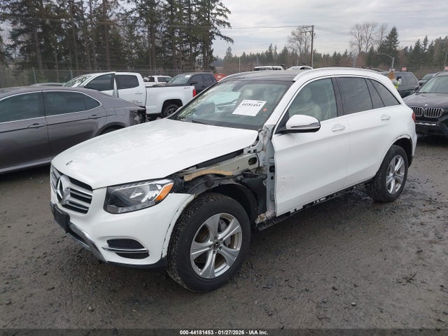 WDC0G4KB7JV015417 Mercedes-Benz Glc 300 4matic