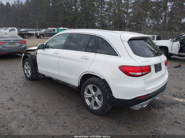 WDC0G4KB7JV015417 Mercedes-Benz Glc 300 4matic