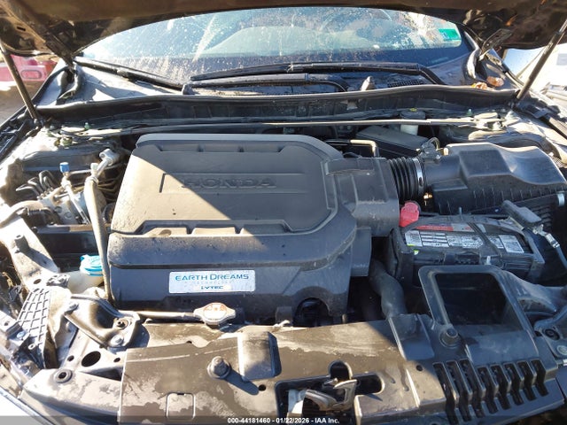 1HGCR3F97HA044160 Honda Accord Touring V6