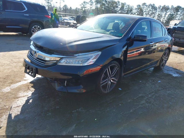 1HGCR3F97HA044160 Honda Accord Touring V6