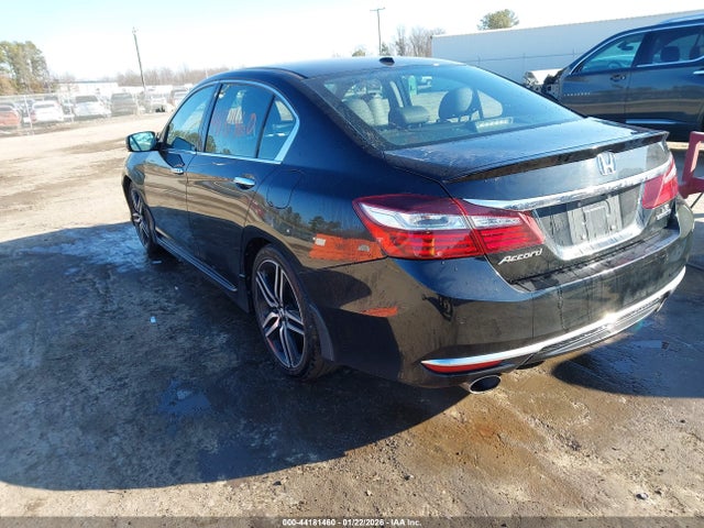 1HGCR3F97HA044160 Honda Accord Touring V6