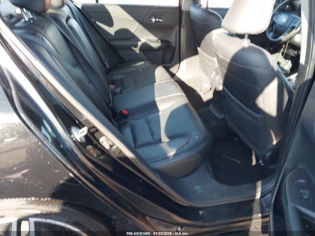 1HGCR3F97HA044160 Honda Accord Touring V6