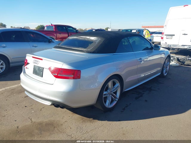 2010 AUDI S5 WAUVGAFH5AN009802 Photo 3
