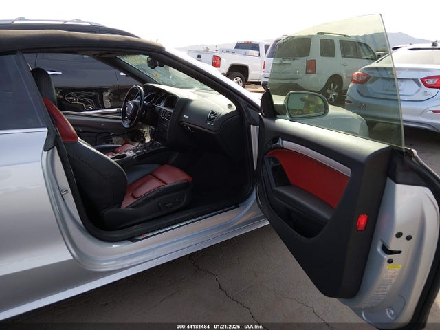 2010 AUDI S5 WAUVGAFH5AN009802 Photo 4