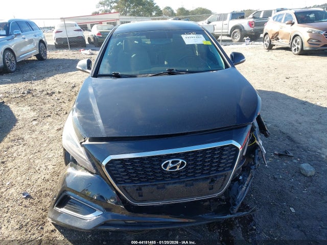 Aukcja sprzedaży 2016 Hyundai Sonata Hybrid Se, vin: KMHE24L17GA018586, numer aukcji: 44181485
