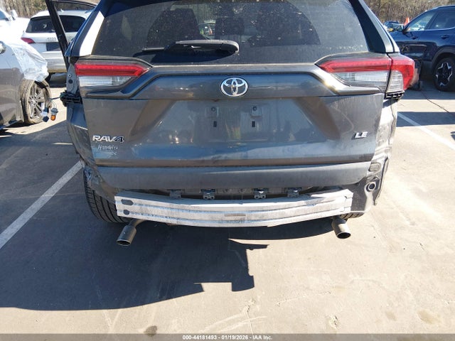 2020 Toyota Rav4 Le მანქანა იყიდება აუქციონზე, vin: 2T3H1RFV0LC064886, აუქციონის ნომერი: 44181493