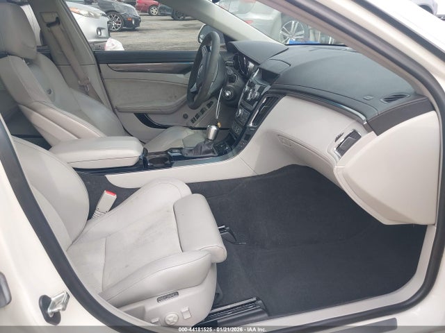 2013 CADILLAC CTS-V 1G6DV8EP6D0112673 Photo 4
