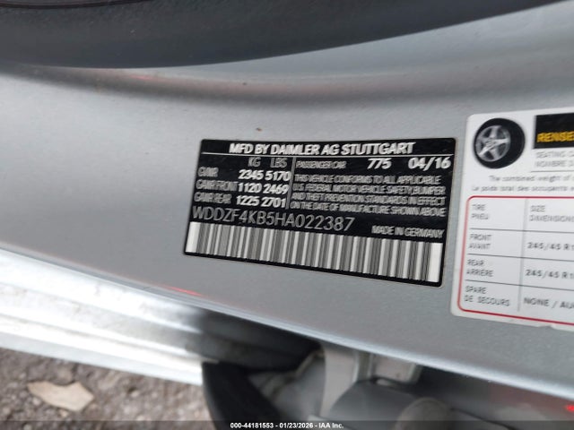 44181553 :رقم المزاد ، WDDZF4KB5HA022387 vin ، 2017 Mercedes-benz E 300 4matic مزاد بيع