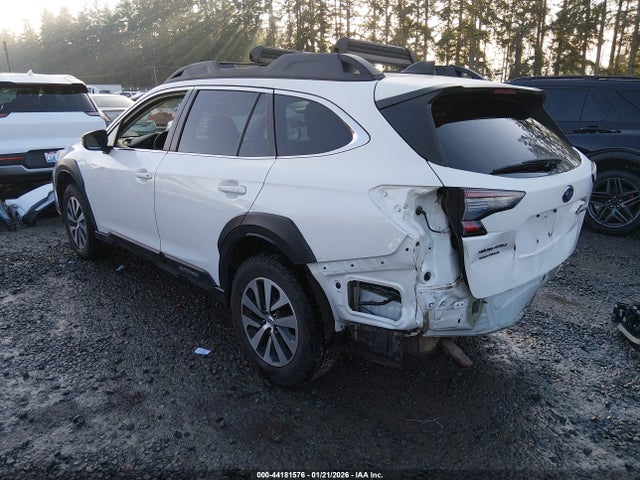 Subaru Outback Premium 2023 4S4BTAFC7P3108871 Image 3