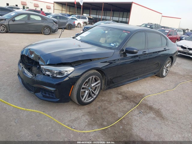 2018 BMW 750I WBA7F0C52JGM22930 Photo 1