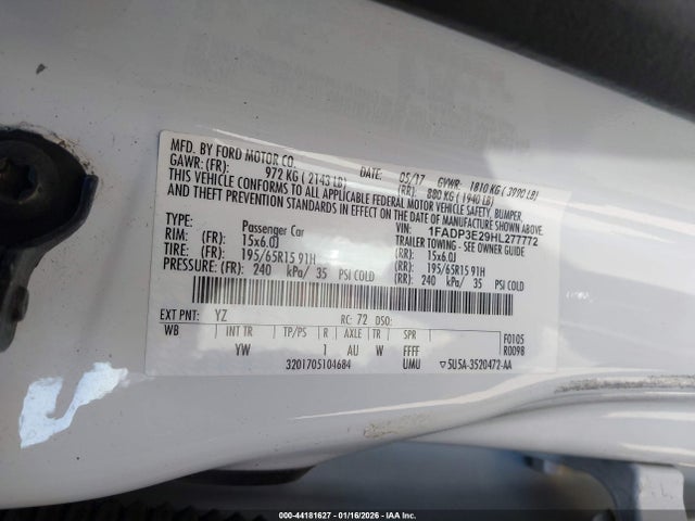Ford FOCUS S 2017 1FADP3E29HL277772 Image 9