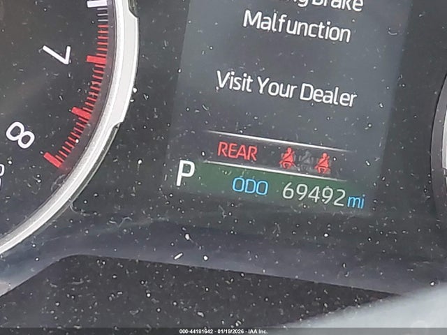 2T3P1RFV8LW119420 Toyota Rav4 Xle