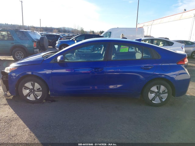 KMHC65LC7KU113837 Hyundai Ioniq Hybrid Blue