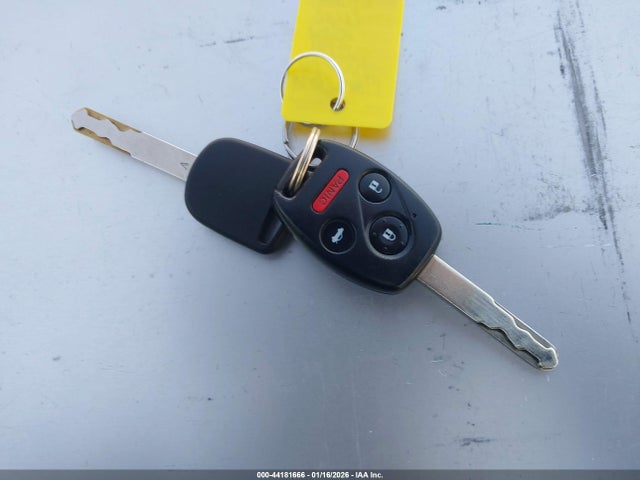 44181666 :رقم المزاد ، 2HGFG4A5XDH700070 vin ، 2013 Honda Civic Si مزاد بيع