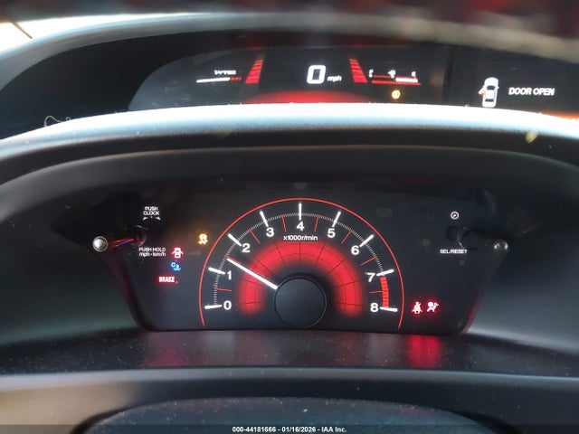 44181666 :رقم المزاد ، 2HGFG4A5XDH700070 vin ، 2013 Honda Civic Si مزاد بيع