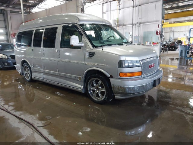 44181727 :رقم المزاد ، 1GDUHEB47A1118111 vin ، 2010 Gmc Savana 1500 Upfitter مزاد بيع