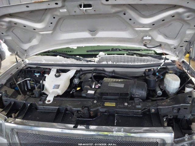 44181727 :رقم المزاد ، 1GDUHEB47A1118111 vin ، 2010 Gmc Savana 1500 Upfitter مزاد بيع