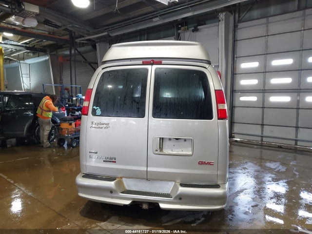 44181727 :رقم المزاد ، 1GDUHEB47A1118111 vin ، 2010 Gmc Savana 1500 Upfitter مزاد بيع