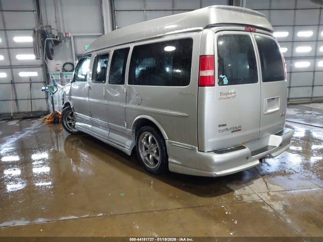 44181727 :رقم المزاد ، 1GDUHEB47A1118111 vin ، 2010 Gmc Savana 1500 Upfitter مزاد بيع