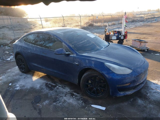2022 TESLA MODEL 3 5YJ3E1EB0NF110537 Photo 0