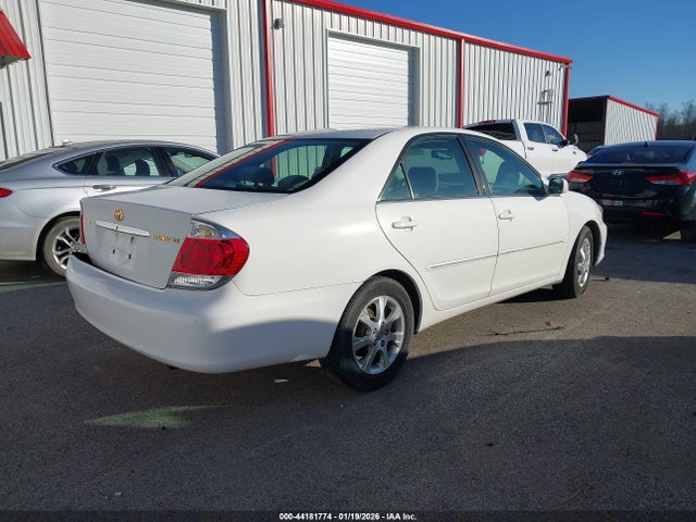 2006 TOYOTA CAMRY 4T1BE30K36U661242 Photo 3