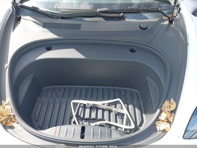 Продаж на аукціоні авто 2023 Tesla Model 3 Rear-wheel Drive, vin: 5YJ3E1EA4PF558225, номер лоту: 44181813