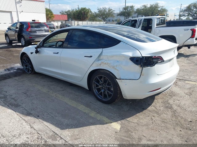 Продаж на аукціоні авто 2023 Tesla Model 3 Rear-wheel Drive, vin: 5YJ3E1EA4PF558225, номер лоту: 44181813