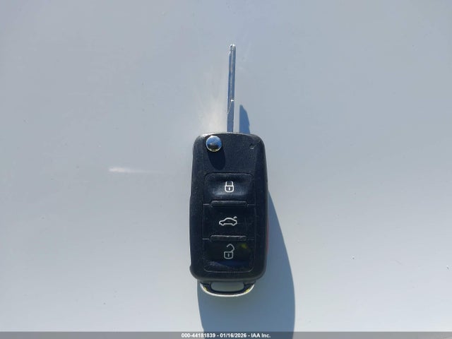 WVWGD7AJ6EW009762 Volkswagen Gti Wolfsburg Edition