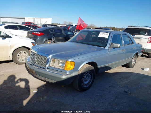 1985 MERCEDES-BENZ 380 WDBCA32C0FA101365 Photo 1