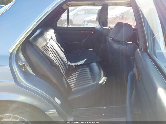 1985 MERCEDES-BENZ 380 WDBCA32C0FA101365 Photo 7