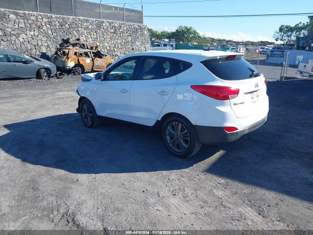 KM8JT3AF5FU110815 Hyundai TUCSON GLS