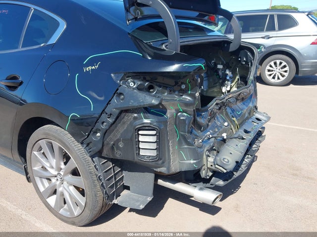 3MZBPACL7LM127410 Mazda Mazda3 Select Package