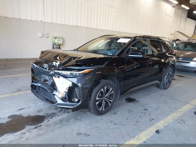 Toyota BZ4X XLE 2025 JTMABACA1SA093018 Image 2