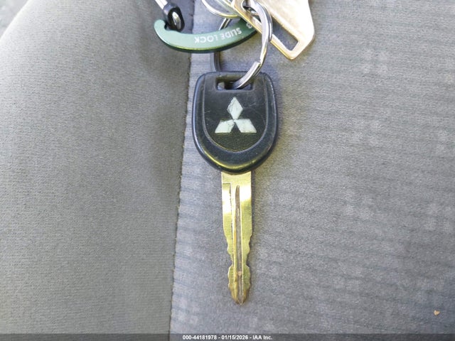 2005 MITSUBISHI LANCER JA3AJ26E95U042438 Photo 10