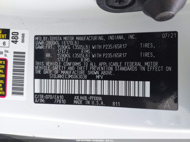 5TDJRKEC3MS063038 Toyota SIENNA XLE