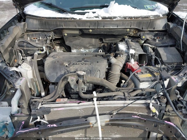 2019 MITSUBISHI OUTLANDER SPORT JA4AR3AU6KU009112 Photo 9