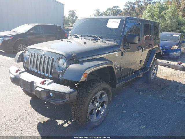 1C4BJWEGXJL816731 Jeep Wrangler Jk Unlimited Sahara