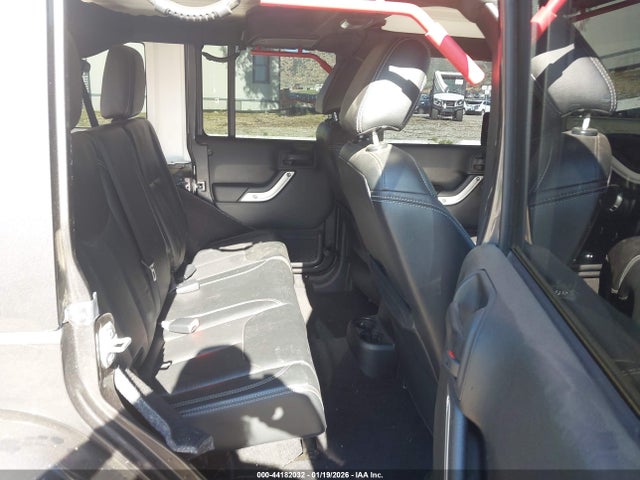 1C4BJWEGXJL816731 Jeep Wrangler Jk Unlimited Sahara