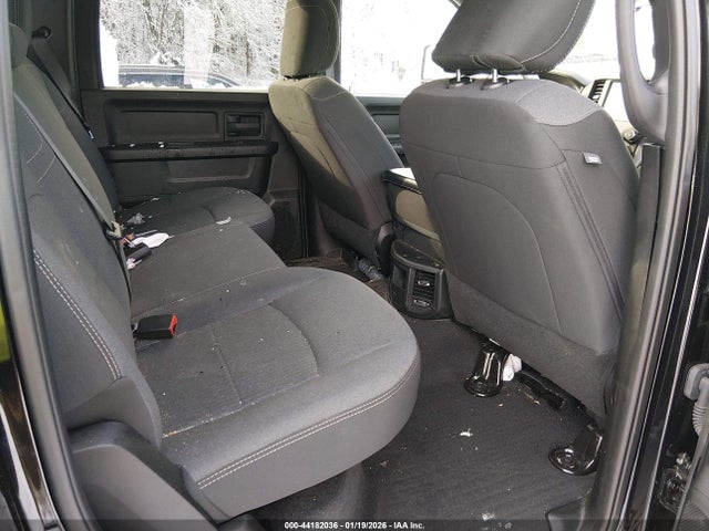 Продажа на аукционе авто 2024 Ram 2500 Tradesman  4x4 6'4 Box, vin: 3C6UR5CJ7RG169313, номер лота: 44182036