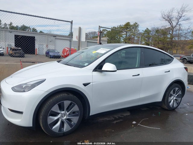 Aukcja sprzedaży 2024 Tesla Model Y Long Range Dual Motor All-wheel Drive, vin: 7SAYGDEE8RA218597, numer aukcji: 44182046