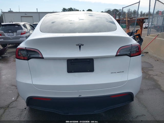 Aukcja sprzedaży 2024 Tesla Model Y Long Range Dual Motor All-wheel Drive, vin: 7SAYGDEE8RA218597, numer aukcji: 44182046
