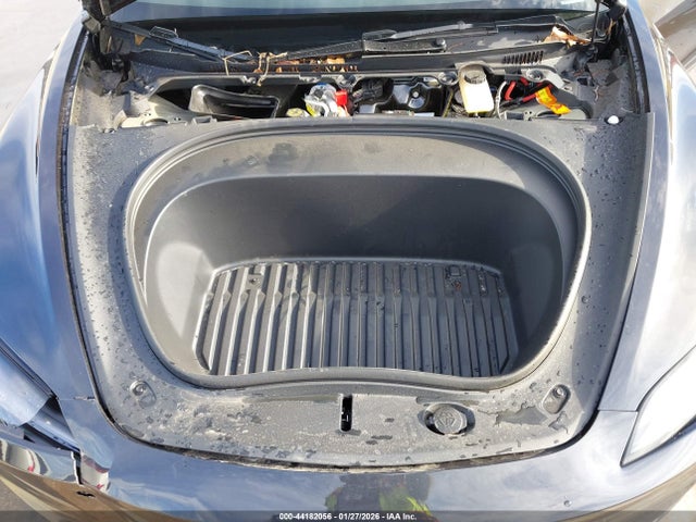 5YJ3E1EA1TF139114 Tesla Model 3 Premium Rear-wheel Drive