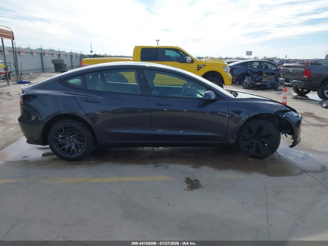5YJ3E1EA1TF139114 Tesla Model 3 Premium Rear-wheel Drive